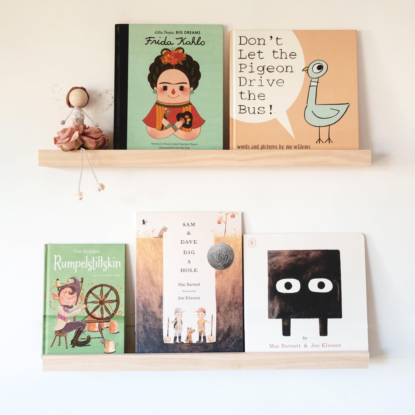 Minimalist Book Display Ledge (Pine Wood) - Woodyoubuy