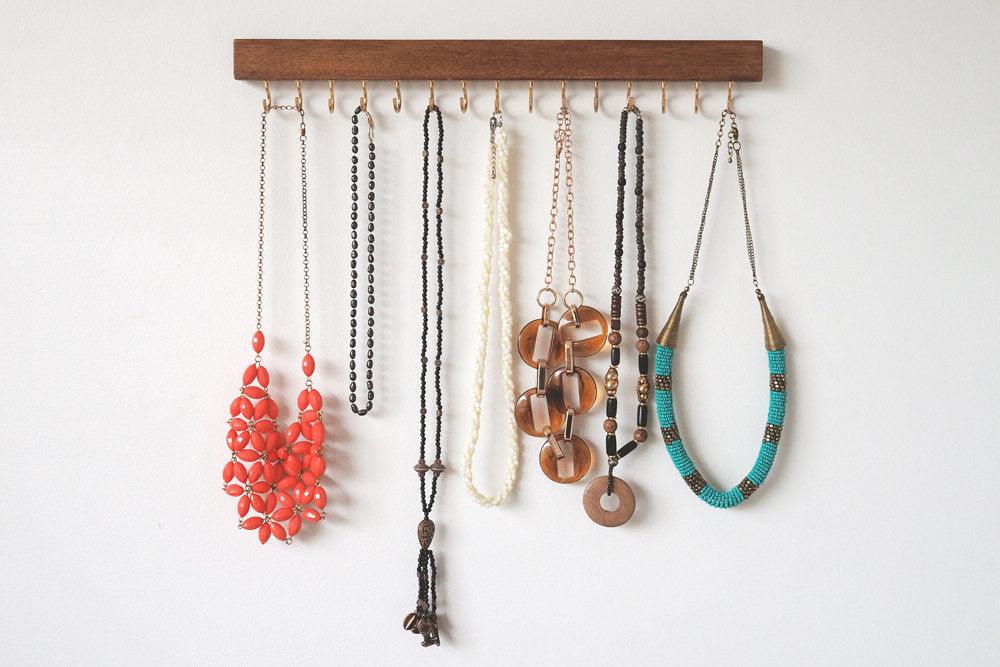 Necklace Holder (Meranti Wood) - Woodyoubuy