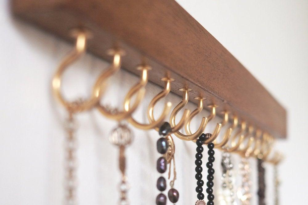 Necklace Holder (Meranti Wood) - Woodyoubuy
