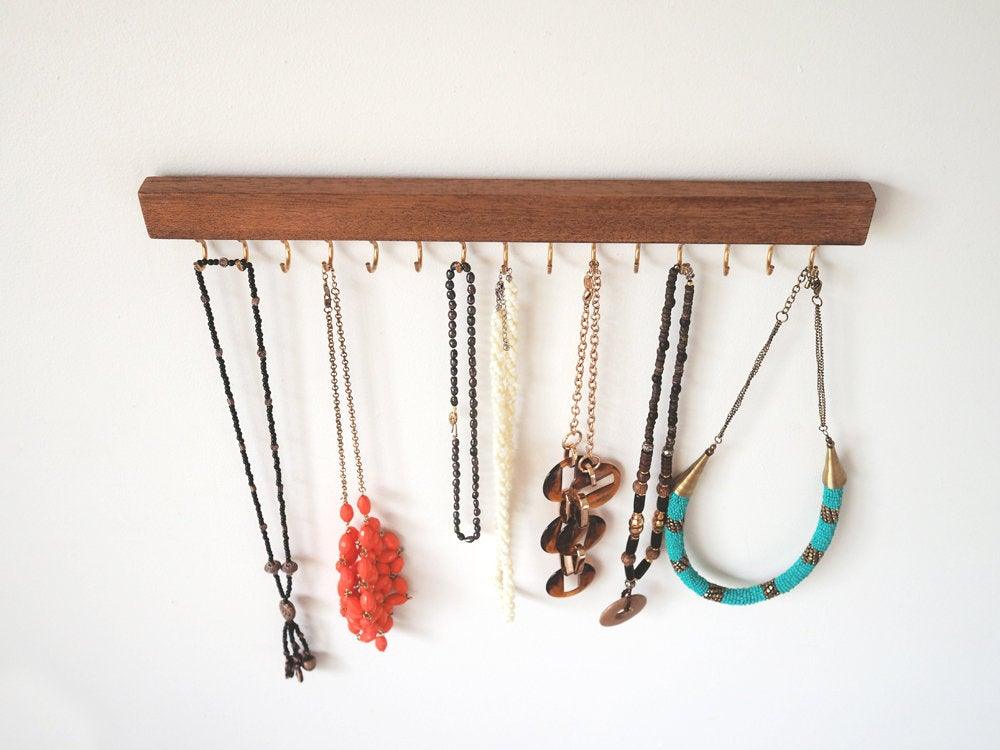 Necklace Holder (Meranti Wood) - Woodyoubuy