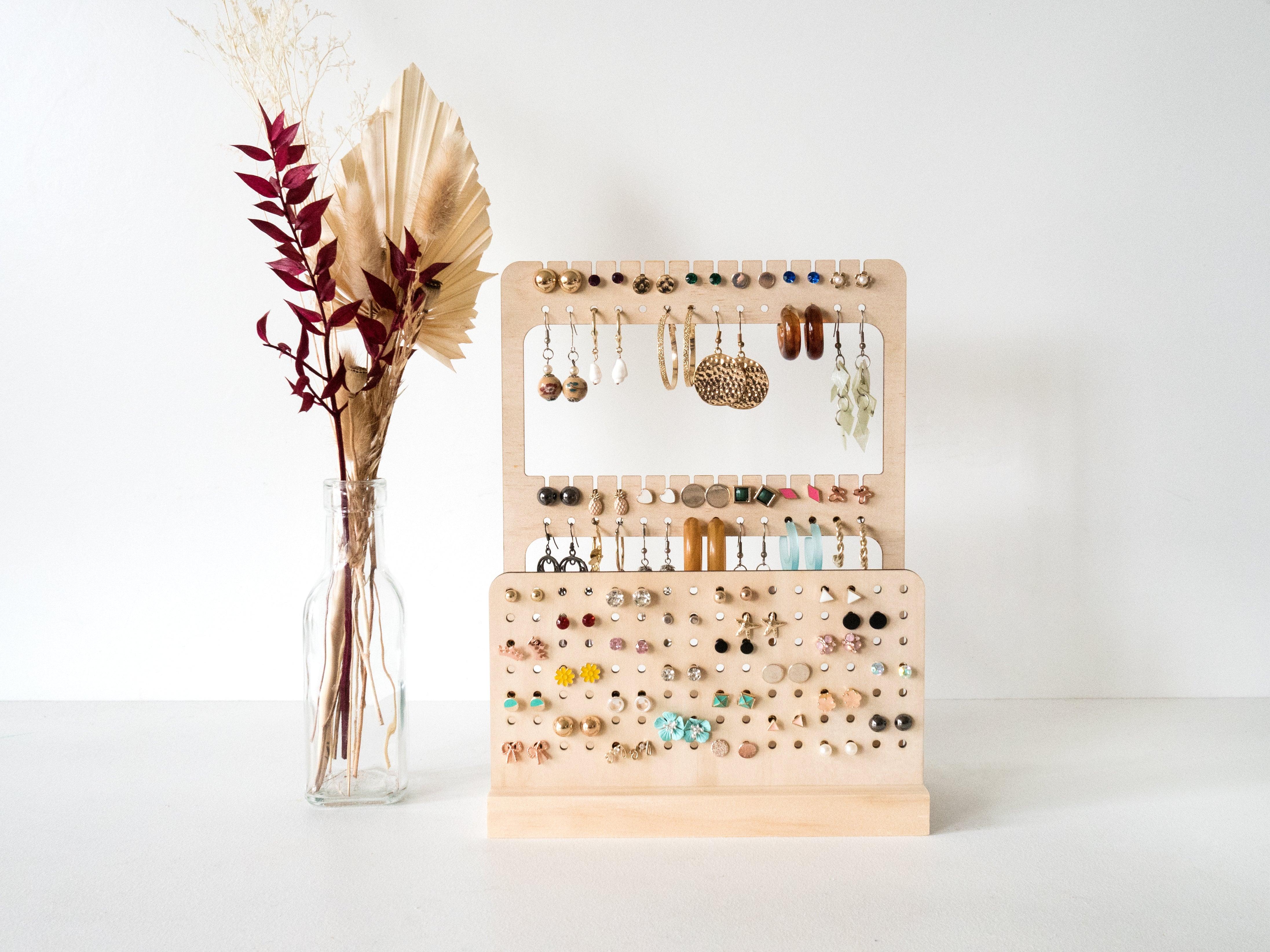 Cool deals earring holder