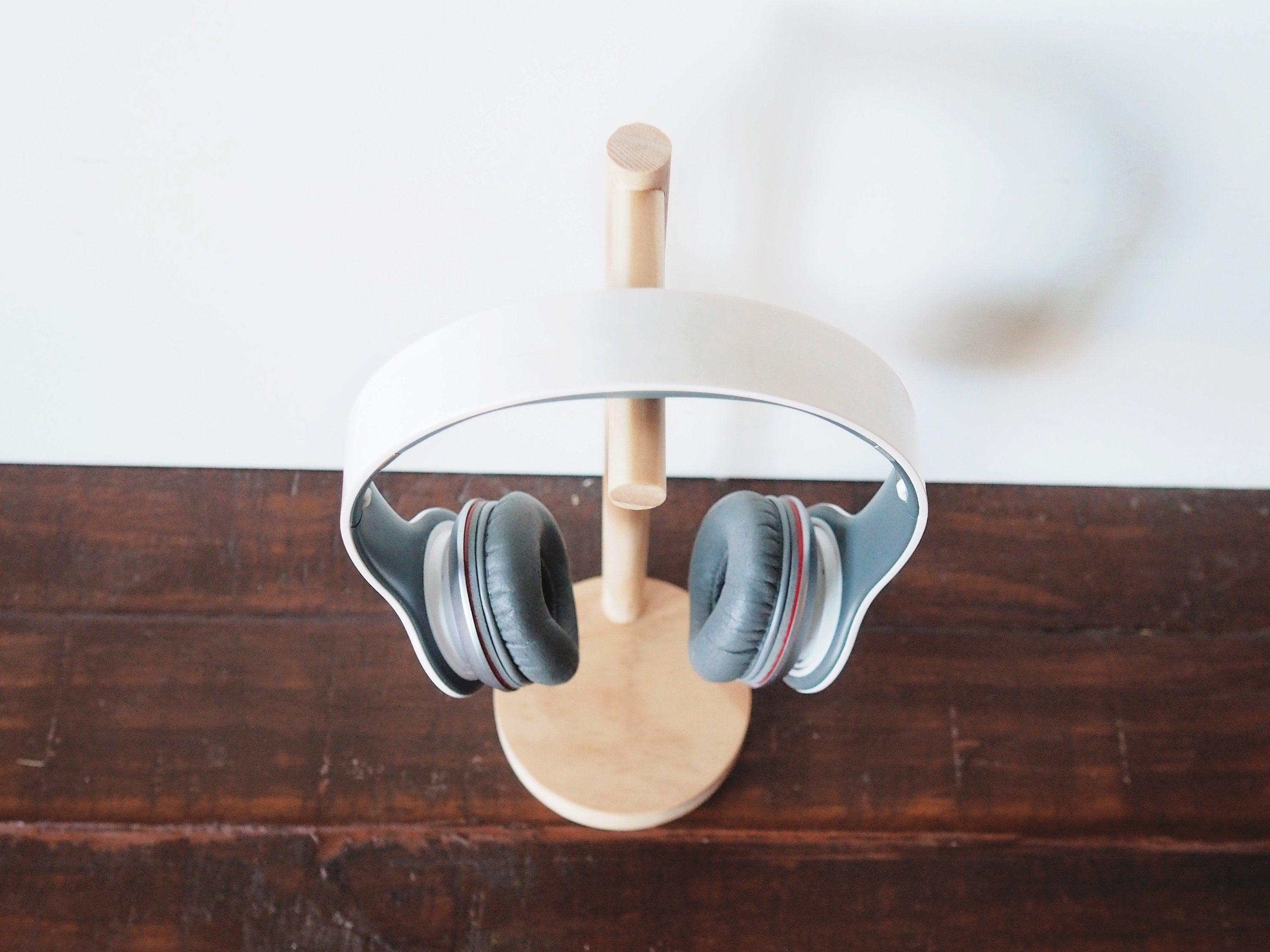 Personalised discount headphone holder